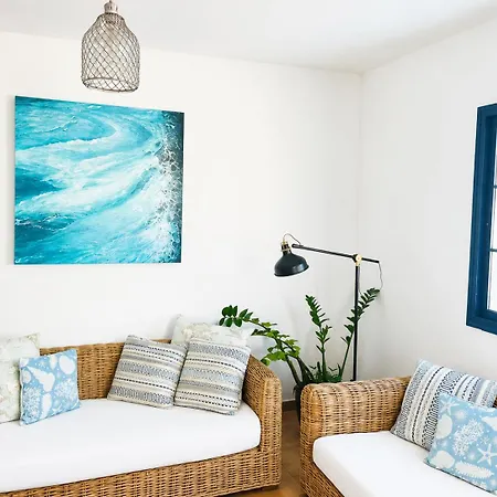 Surfers Retreat (adults Only) Hostel