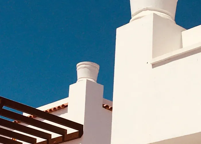 Surfers Retreat (adults Only) * Κοραλέχο