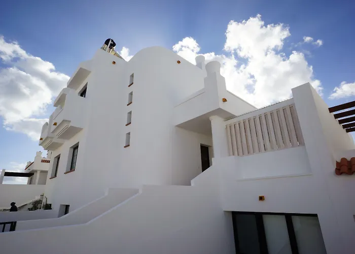 Hostel Surfers Retreat (adults Only)