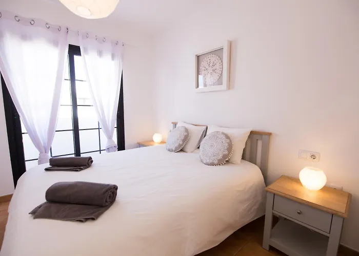 Hostel Surfers Retreat (adults Only) Κοραλέχο