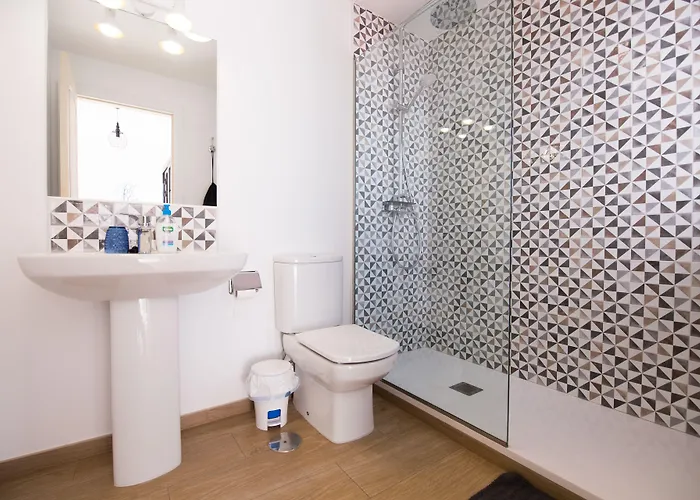 Surfers Retreat (adults Only) Hostel *