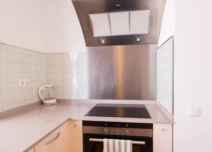 Surfers Retreat (adults Only) Hostel