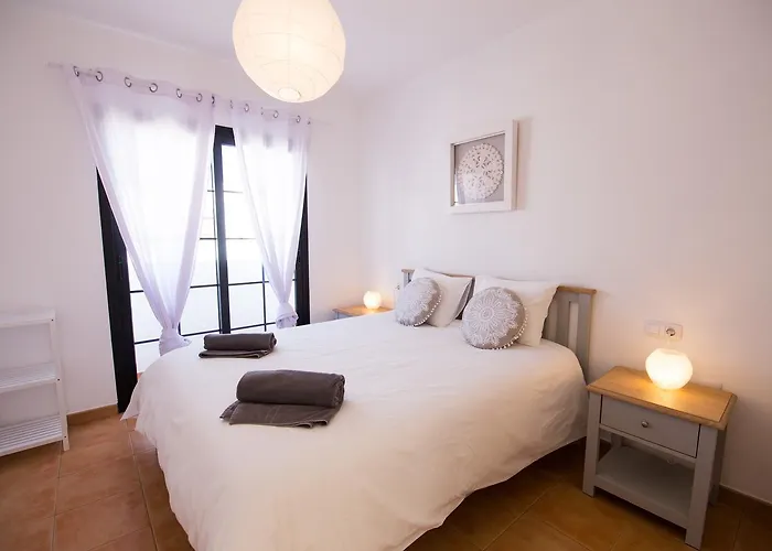 Surfers Retreat (adults Only) Κοραλέχο