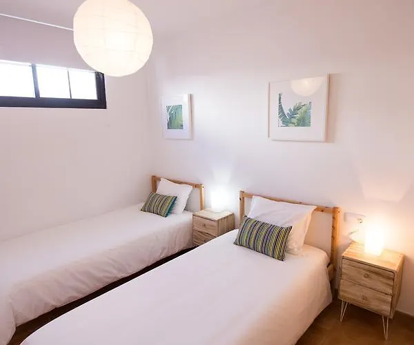 Hostel Surfers Retreat (adults Only) Κοραλέχο