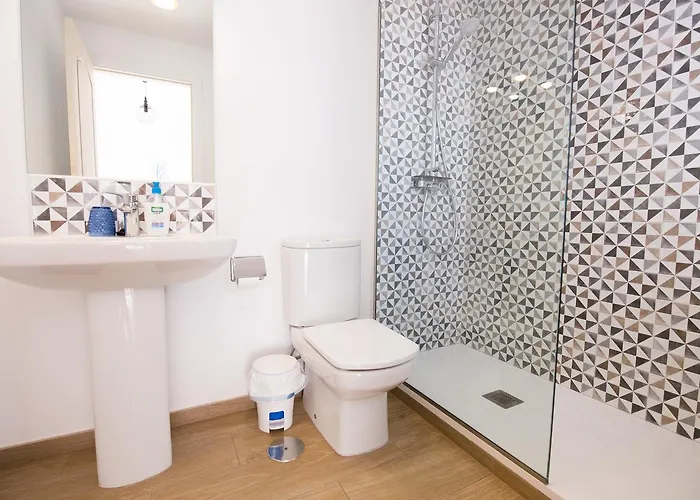 Surfers Retreat (adults Only) * Κοραλέχο